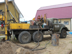 Бурение скважин на воду в поселке Александровка Дальнеконстантиновский район